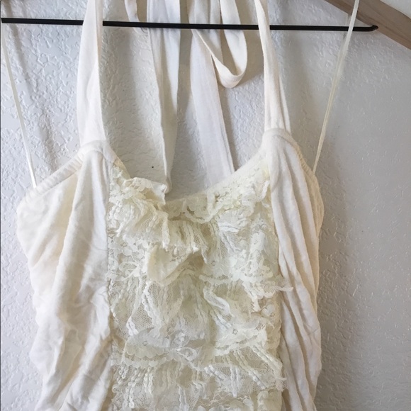 White Guess dress with lace and ruffles - Picture 2 of 3